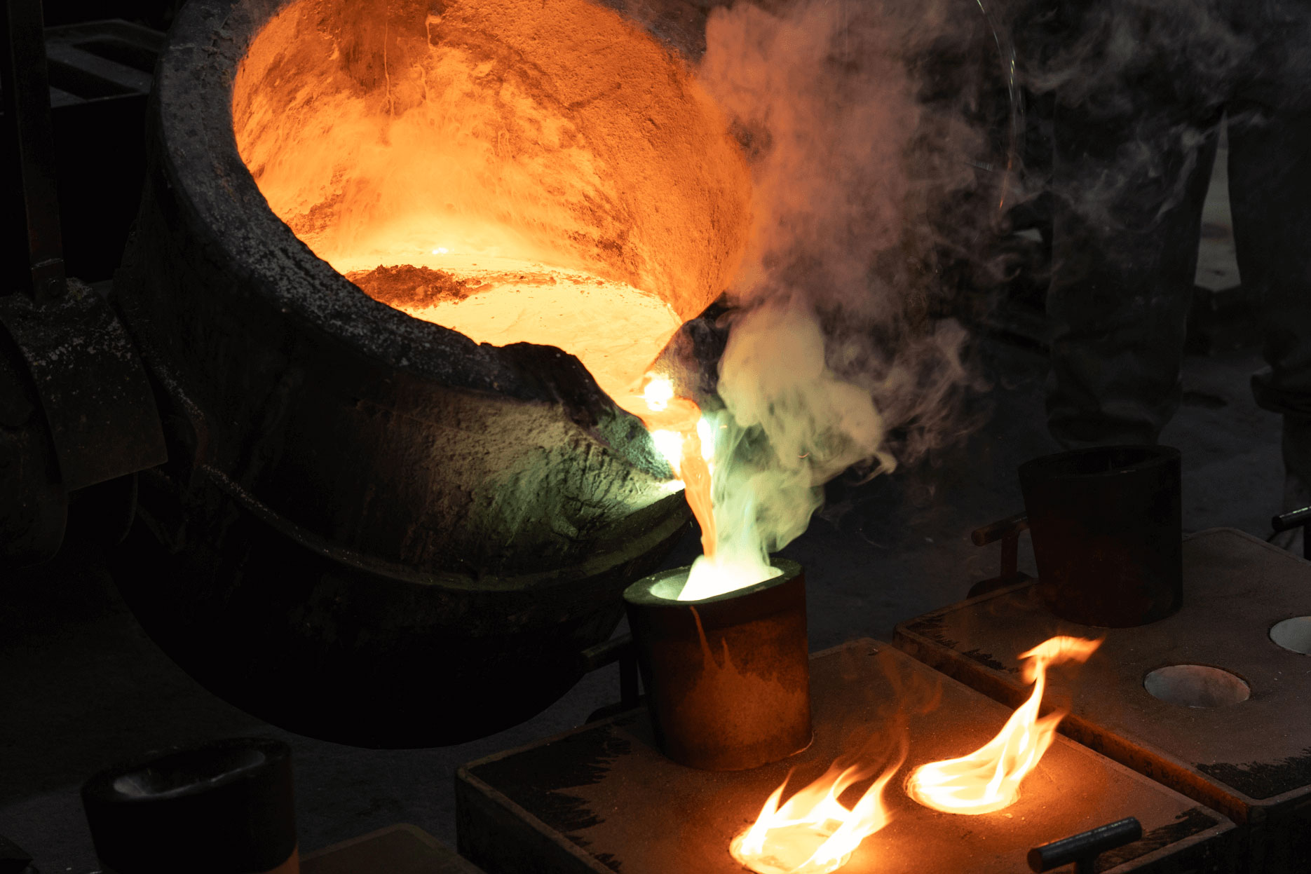 銅合金の鋳造から加工まで一貫生産体制